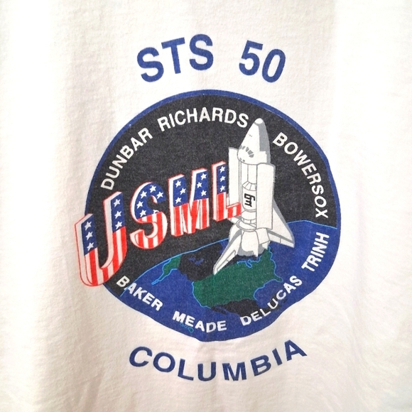 Vintage NASA Columbia Shuttle T-shirt 50th Mission USML Astronats White Medium - Picture 3 of 12
